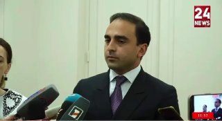 Тигран Авинян выступает с заявлением о выборах в Армавире