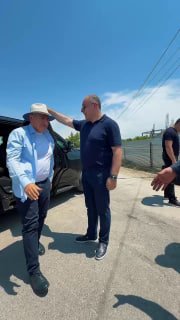 Никол Пашинян на строительстве детского сада в селе Горован, Веди