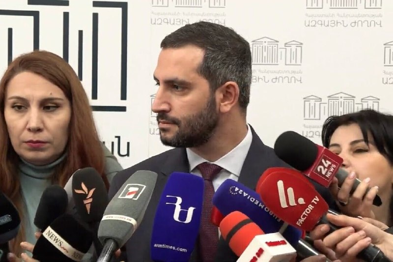Рубен Рубинян на брифинге с журналистами в Армавире